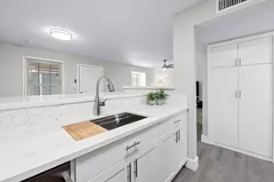 7801 Shoal Creek Blvd, Austin, TX 78757 - Photo 2