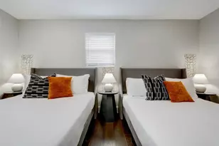1141 Berger St, Austin, TX 78721 - Photo 20