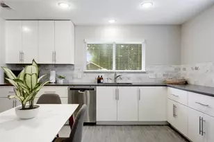 [Address not provided], Austin, TX 78721 - Photo 10