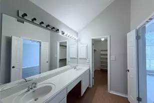 1904 Autumn Fire Dr, Cedar Park, TX 78613 - Photo 16