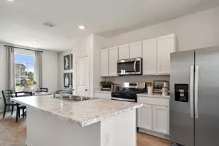 318 Nizao Ln, Bastrop, TX 78602 - Photo 10