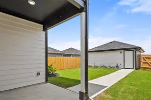 318 Nizao Ln, Bastrop, TX 78602 - Photo 32