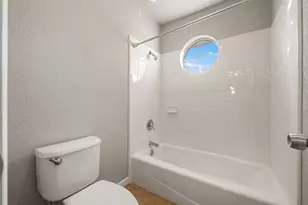 3893 Royal Troon Dr, Round Rock, TX 78664 - Photo 34