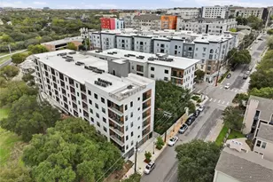 2500 Longview St, Austin, TX 78705 - Photo 2