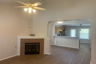 198 Hogan, Kyle, TX 78640 - Photo 8