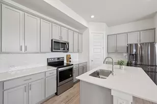 1024 Bear Track Loop, Georgetown, TX 78628 - Photo 10