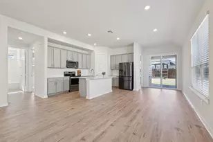 1024 Bear Track Loop, Georgetown, TX 78628 - Photo 6