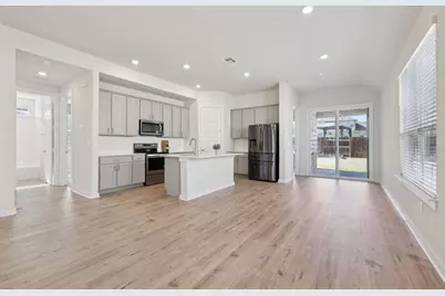 1024 Bear Track Loop, Georgetown, TX 78628 - Photo 6