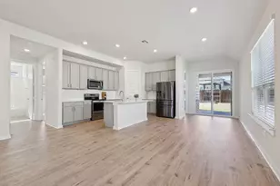 1024 Bear Track Loop, Georgetown, TX 78628 - Photo 6