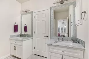 805 Brooks Hollow Rd, Lakeway, TX 78734 - Photo 14