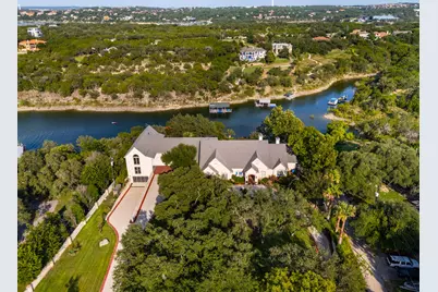 805 Brooks Hollow Road, Lakeway, TX 78734 - Photo 18
