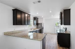 18616 Speculator Ln, Elgin, TX 78621 - Photo 10
