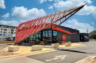 8312 Bowling Green Dr, Austin, TX 78757 - Photo 30