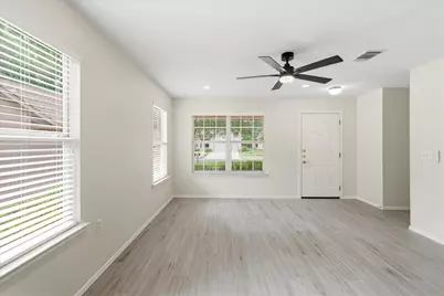 104 Whitewing Way, Georgetown, TX 78633 - Photo 14