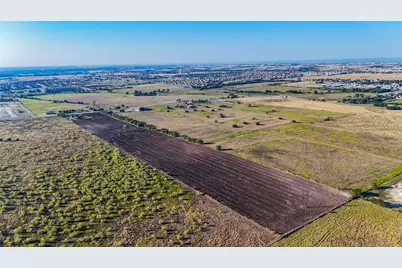 1501 Fm-487, Jarrell, TX 76537 - Photo 10