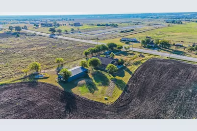 1501 Fm-487, Jarrell, TX 76537 - Photo 12
