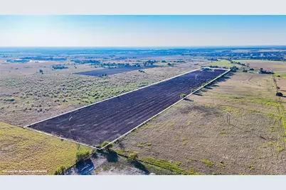 1501 Fm-487, Jarrell, TX 76537 - Photo 8