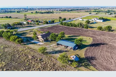 1501 Fm-487, Jarrell, TX 76537 - Photo 16