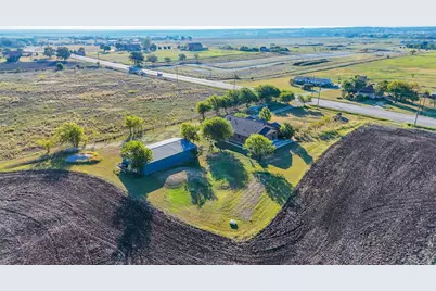 1501 Fm-487, Jarrell, TX 76537 - Photo 18