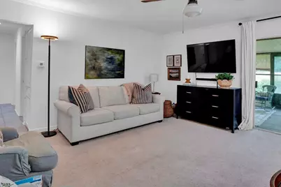 5724 Wellington Drive, Austin, TX 78723 - Photo 14