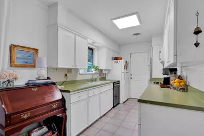 5724 Wellington Drive, Austin, TX 78723 - Photo 8