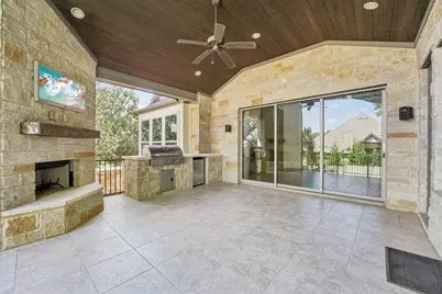 100 Barefoot Park Lane, Georgetown, TX 78628 - Photo 4
