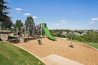 100 Barefoot Park Lane, Georgetown, TX 78628 - Photo 38