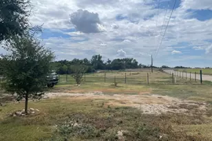 50 Dusty Dam Rd, Coupland, TX 78615 - Photo 14