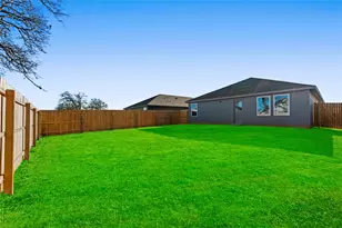110 Ellendale Pl, Fredericksburg, TX 78624 - Photo 18