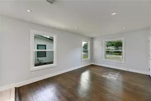 8318 Burrell Dr, Austin, TX 78757 - Photo 4