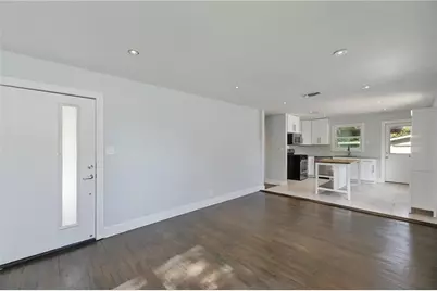 8318 Burrell Drive, Austin, TX 78757 - Photo 6