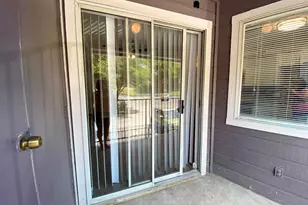 1840 Burton Dr, Austin, TX 78741 - Photo 18