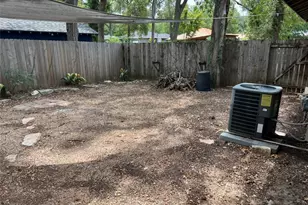 1200 Bentwood Rd, Austin, TX 78722 - Photo 14