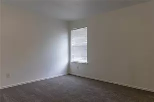 2209 Canvas Back Dr, Taylor, TX 76574 - Photo 18