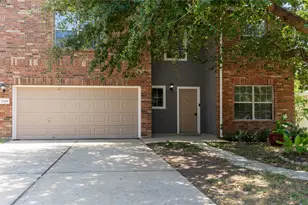 2209 Canvas Back Dr, Taylor, TX 76574 - Photo 2