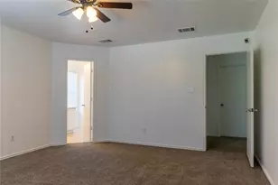 2209 Canvas Back Dr, Taylor, TX 76574 - Photo 12