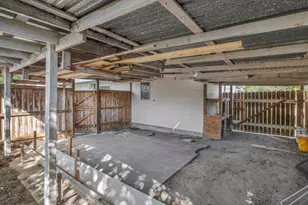 1806 S Main St, Georgetown, TX 78626 - Photo 32