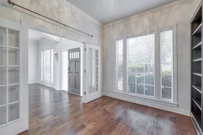 9215 Spicebrush Drive, Austin, TX 78759 - Photo 8