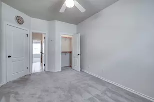 9215 Spicebrush Dr, Austin, TX 78759 - Photo 28