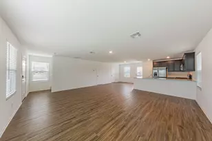 252 Patagonia, Kyle, TX 78640 - Photo 6