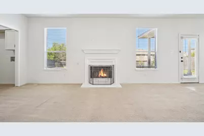 217 Killian Loop, Hutto, TX 78634 - Photo 4