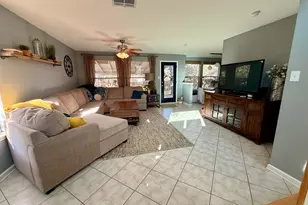 904 Double File Cove, Round Rock, TX 78665 - Photo 4