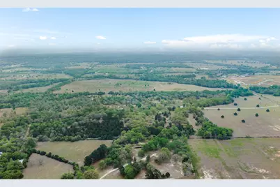 579 Lower Elgin Road, Elgin, TX 78621 - Photo 16