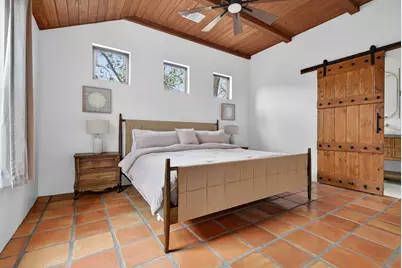 2519 E 4th Street #1, Austin, TX 78702 - Photo 20