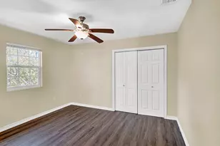 207 Oakwood Loop, San Marcos, TX 78666 - Photo 14