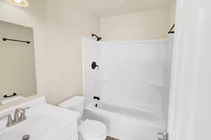 207 Oakwood Loop, San Marcos, TX 78666 - Photo 18