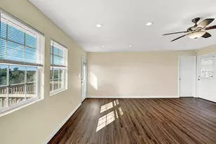 207 Oakwood Loop, San Marcos, TX 78666 - Photo 10