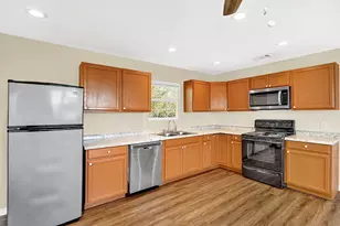 207 Oakwood Loop, San Marcos, TX 78666 - Photo 12