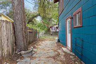 3404 1/2 Grooms St, Austin, TX 78705 - Photo 18