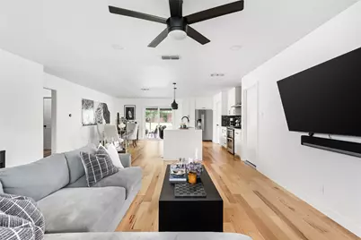 8704 Clarewood Drive, Austin, TX 78758 - Photo 18